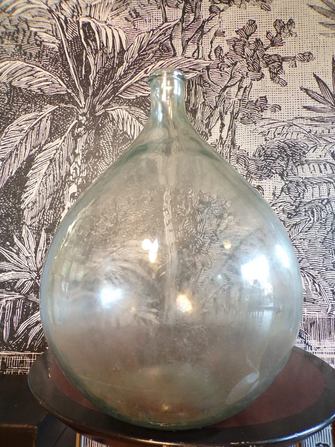 Sommet Crète intentionnel vase dame jeanne vert Brise étude La Flèche