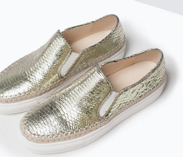Sneakers Zara numero 40 modello slip-on oro/platino con effetto simil squamato