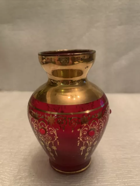 Venetian Art Glass Bud Vase, Red with 24k Gold Overlay 4.1/4”Tall, Made in Italy