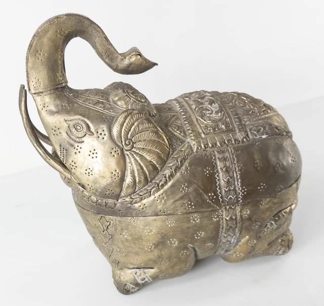 Antique South East Asian Burmese Thai Silverplate Elephant Betel Box