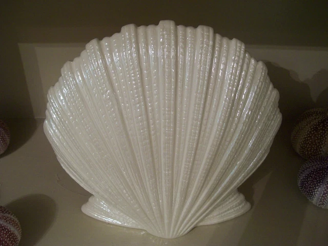 Valerie Parr Hill Ceramic  Scallop Shell  Battery Operated Table Light