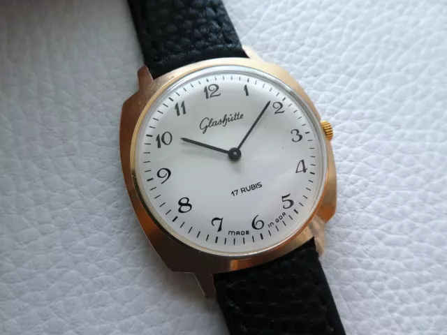 Beautiful Elegant Rare Vintage German GLASHUTTE Men's dress watch from 1970's!