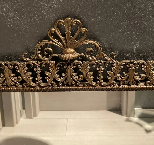 Specchio Da Parete Barocco Trixi Cornice Oro Ovale 73x44 Cm - Specchio Decorativo Per Interni