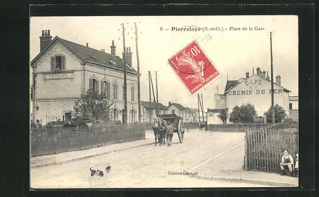 CPA Pierrelaye, Place de la Gare, vue de la rue am La Gare 1910