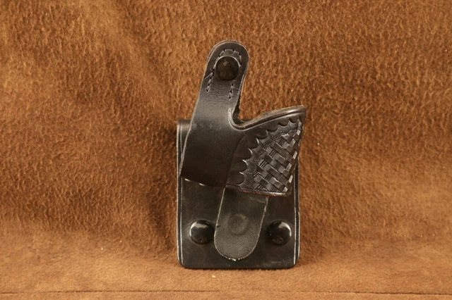 Monadnock PR-24 Baton RH OWB Holster Black Basket Weave
