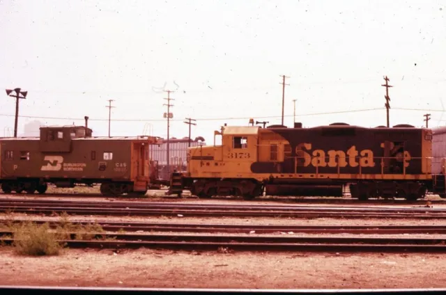 SANTA FE Railroad Locomotive BURLINGTON NORTHERN Caboose Original Photo Slide