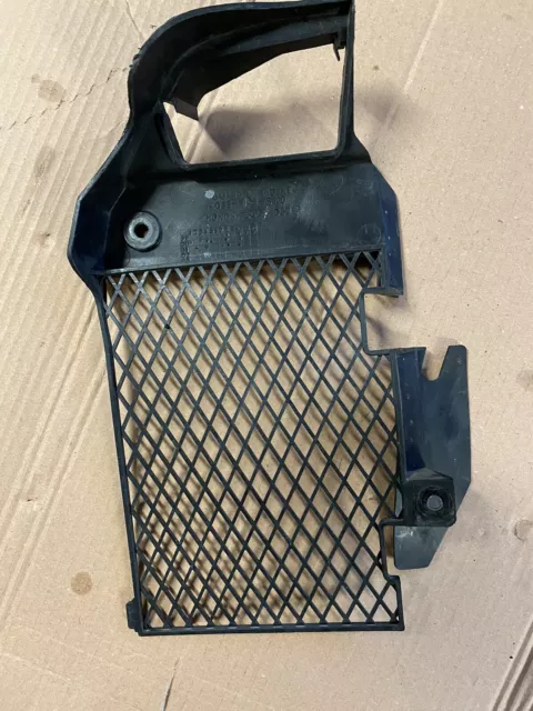 griglia in plastica sul radiatore honda transalp 650