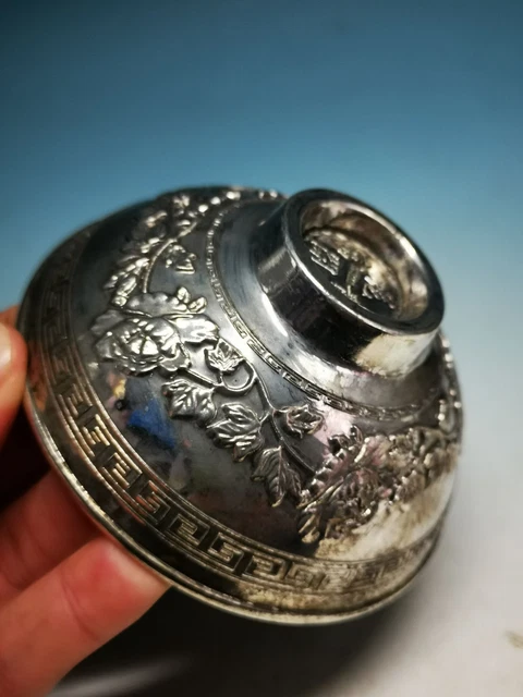 HIGH-GRADE Collection Old Chinese Miao Silver Flowers/Fishs Pattern Bowl qe1