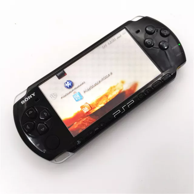 PlayStation Portable 2000 System - Piano Black