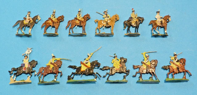 Plats d'étain - KZ Zinnfiguren - Flat Tin : Cavalerie