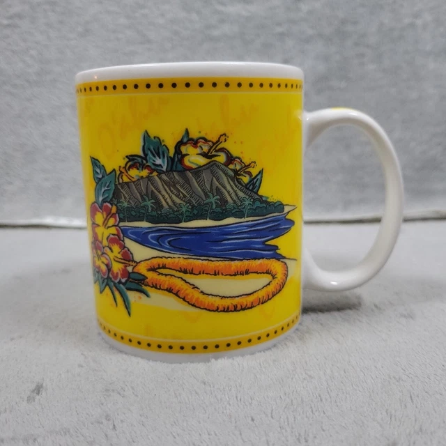 Vintage 2002 Beautiful Hilo Hattie The Store of Hawaii Oahu Mug Island Heritage