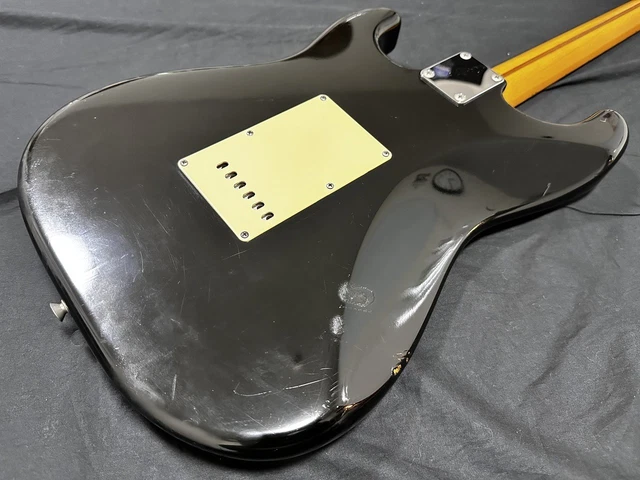 FENDER JAPAN ST-57-58US Equipped with DiMarzio HS-3 and HS-4
