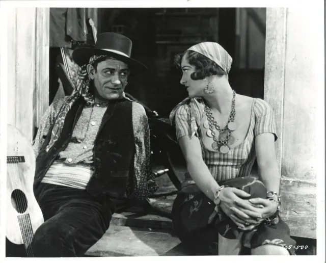 *Tod Browning's THE UNKNOWN (1927) Lon Chaney & Joan Crawford Silent Film Drama