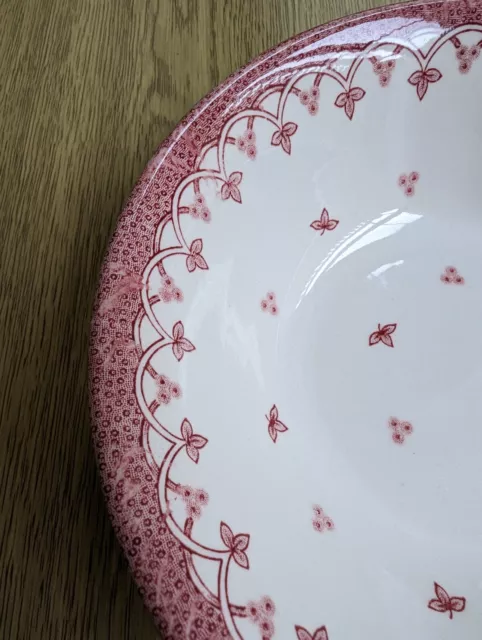 Vintage English ironstone tableware cereal/dessert bowl 6 3/8" red & white 2