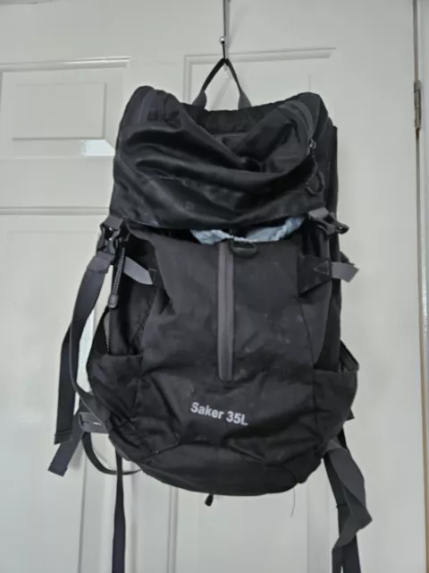 Mountain warehouse saker 35l rucksack outlet