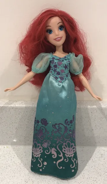 Disney Principessa Ariel Bambola Moda Royal Shimmer B5285 La Sirenetta