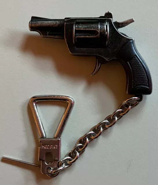 VINTAGE GERMAN LUGER Miniature Cap Gun And Key Ring And Pistol Key Ring ...