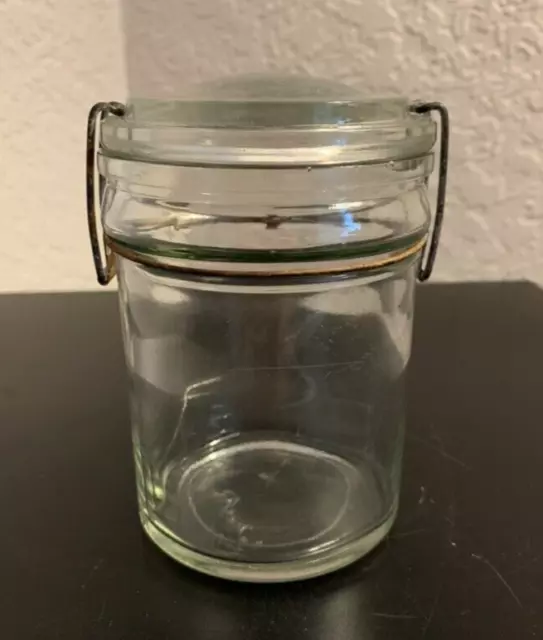 VICTORY 1925 Canning Jar Fruit jar with Wire Bale and Clips