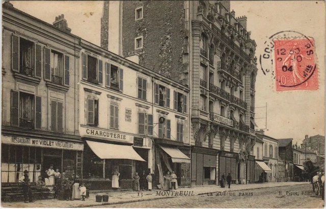 CPA MONTREUIL - La Rue de Paris (44648)