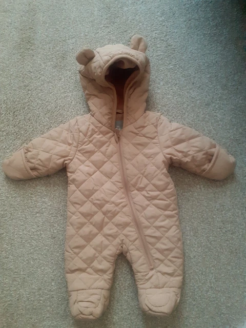 Mrs Hinch Tesco F&F baby pramsuit snowsuit Newborn Baby Beige gender Neutral VGC