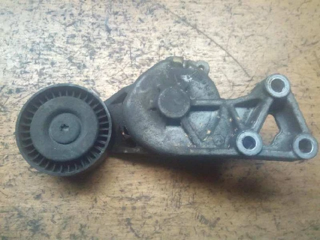 038903315AE galet tendeur pour VOLKSWAGEN GOLF IV VARIANT 1.9 TDI 2000 157872