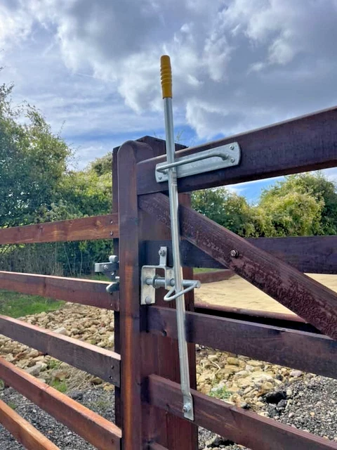 Wooden Garden Edging, Wooden Roll Log Border Edging Border Fencing On