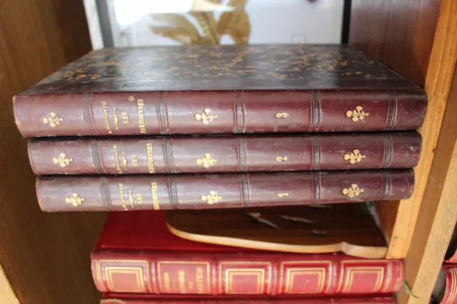 Arsène HOUSSAYE - LES PARISIENNES - 3 volumes -  1869 éditions Dentu