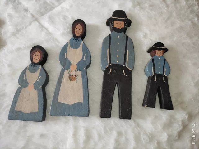 Amish Family Figures, Wooden Primitive Distressed Hand Painted 4 Piece Set