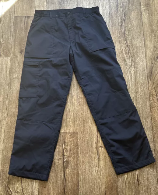 Men's Size 32"W Navy Regatta Polycotton Walking Trousers Camping New Zip Pocket