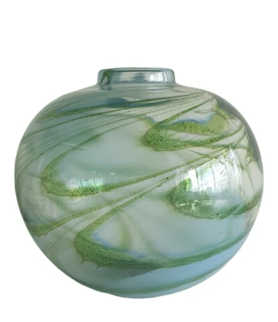AUSTRALIAN ROBERT WYNNE Denizen studio art glass vase handblown late