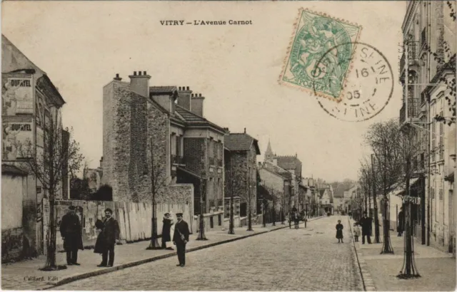 CPA VITRY - L'avenue carnot (145673)