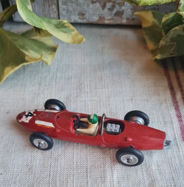 Ancienne Voiture Ferrari Jouet – Mini Voiture Collection Mont Blanc, Vintage
