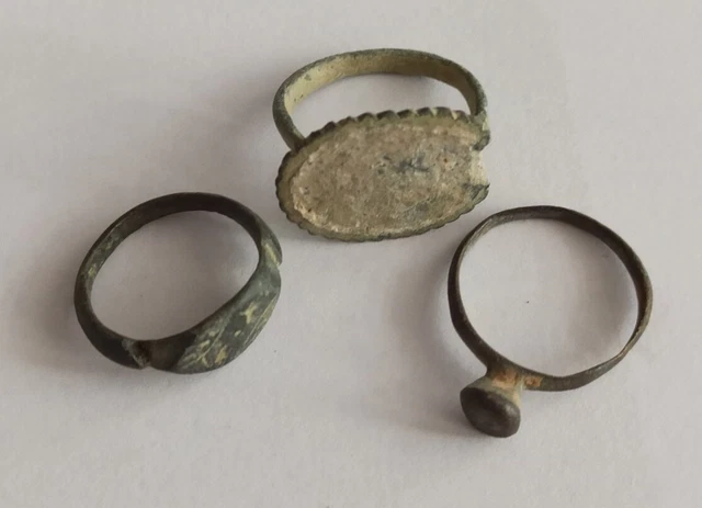 Anelli romani on sale antichi in bronzo