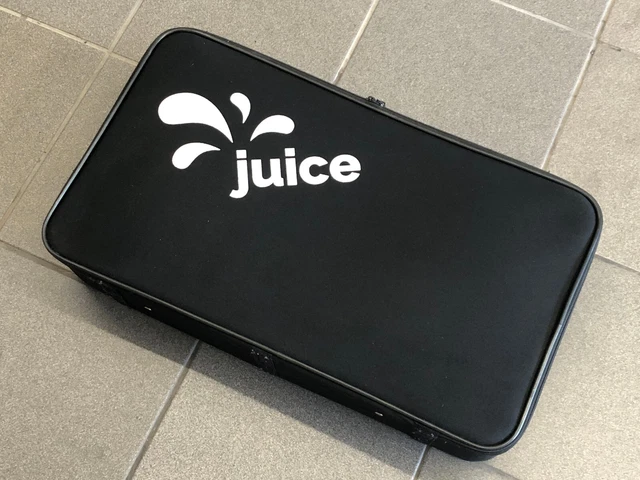 ORIGINALE JUICE BOOSTER 2 MOBILE WALLBOX 11KW 22KW CARICABATTERIE AUTO ELETTRICA 6xADATTATORI NUOVO ORIGINALE JUICE BOOSTER 2 MOBILE WALLBOX 11KW 22KW CARICABATTERIE AUTO ELETTRICA 6xADATTATORI NUOVO