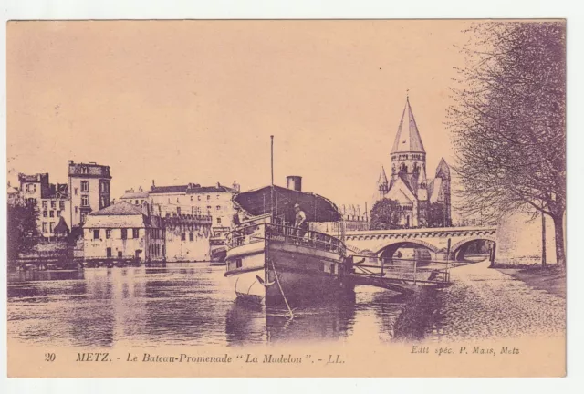 METZ - Moselle - CPA 57 - Bateau promenade la Madelon Service Moulins