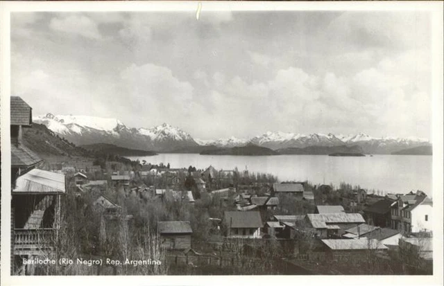 11336914 Bariloche Vista panoramica al lago Nahuel Huapi y los Andes Bariloche
