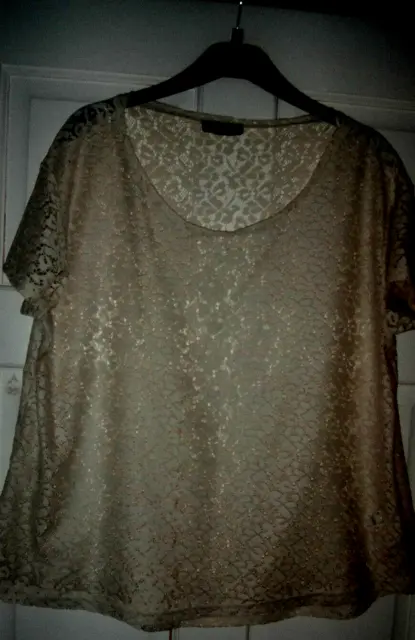 George Very Pretty & Delicate Cream Lace Top Size UK 12 EU 40