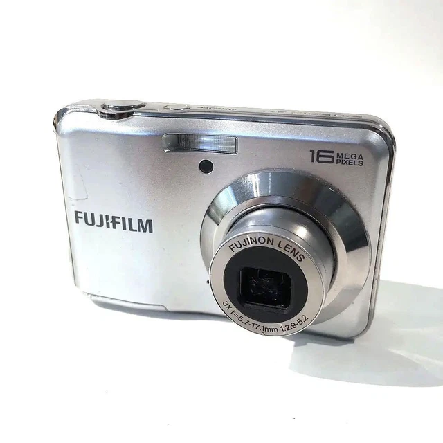 FUJIFILM FINEPIX AV250 16 Mega Pixels Silver Compact Digital