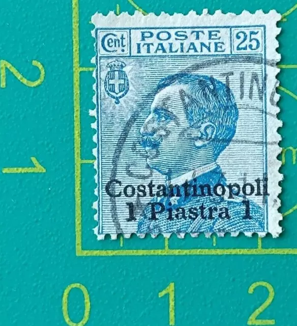 Sello de Italia 1909-11, Oficina en el extranjero, Constantinopla 1pi en negro sobre azul 25c, usado