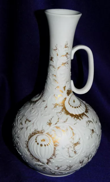 CARAFE  en porcelaine blanche  dorures  Kaiser SIRACUSA   annees 70 DESIGNER