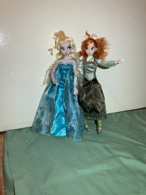 Disneys Frozen Anna And Elsa Winter Gear 12” Dolls Bundle