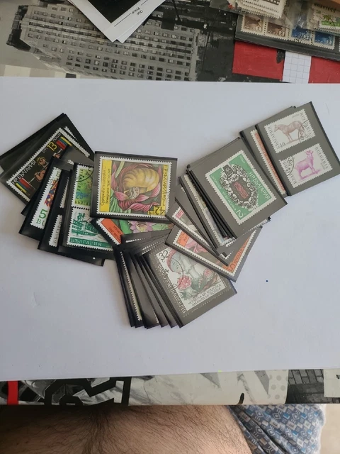 Lot Environ 40 Timbres Bulgarie Oblitérés
