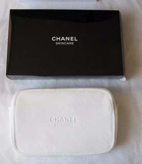 Chanel Skincare Trousse Toilette Velours Blanc