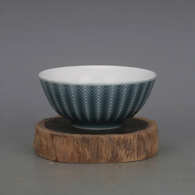 Chinese Jingdezhen Porcelain Blue Melon Ridge Pattern Bowl 4.72 inch