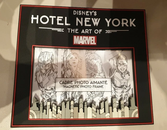 MAGNET CADRE PHOTO AIMANTÉ / MAGNETIC PHOTO FRAME ART OF MARVEL Disneyland Paris