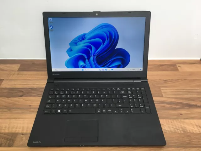 Toshiba Satellite Pro R50-B-12P 15.6" (SSD, Intel Core i3 4th Gen., 1.7GHz)