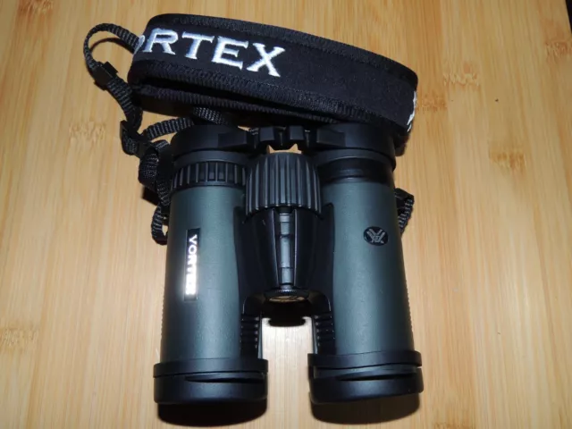Binoculares Vortex Diamondback 8x32 HD en muy buen estado