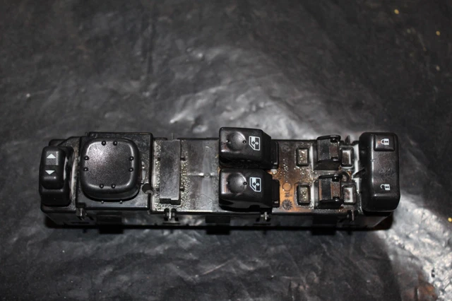 thumbnail image 2 of 03-06 Chevy Silverado GMC Sierra 2DR Driver Side Power Window Switch – OEM 15181222, With Mirror Foldout 2 of 5