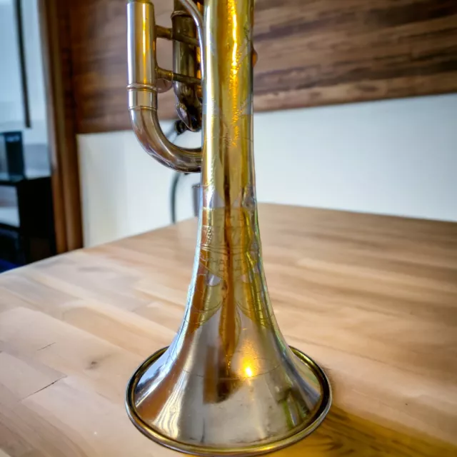 Vintage 1930s Trumpet Buescher Elkhart True Tone Trumpet w/ Case