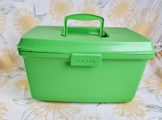 Vintage | Singer Sewing Box Case with Insert Bright Green Retro